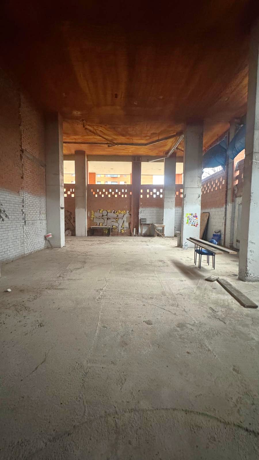 Se alquila local en Azuqueca de Henares