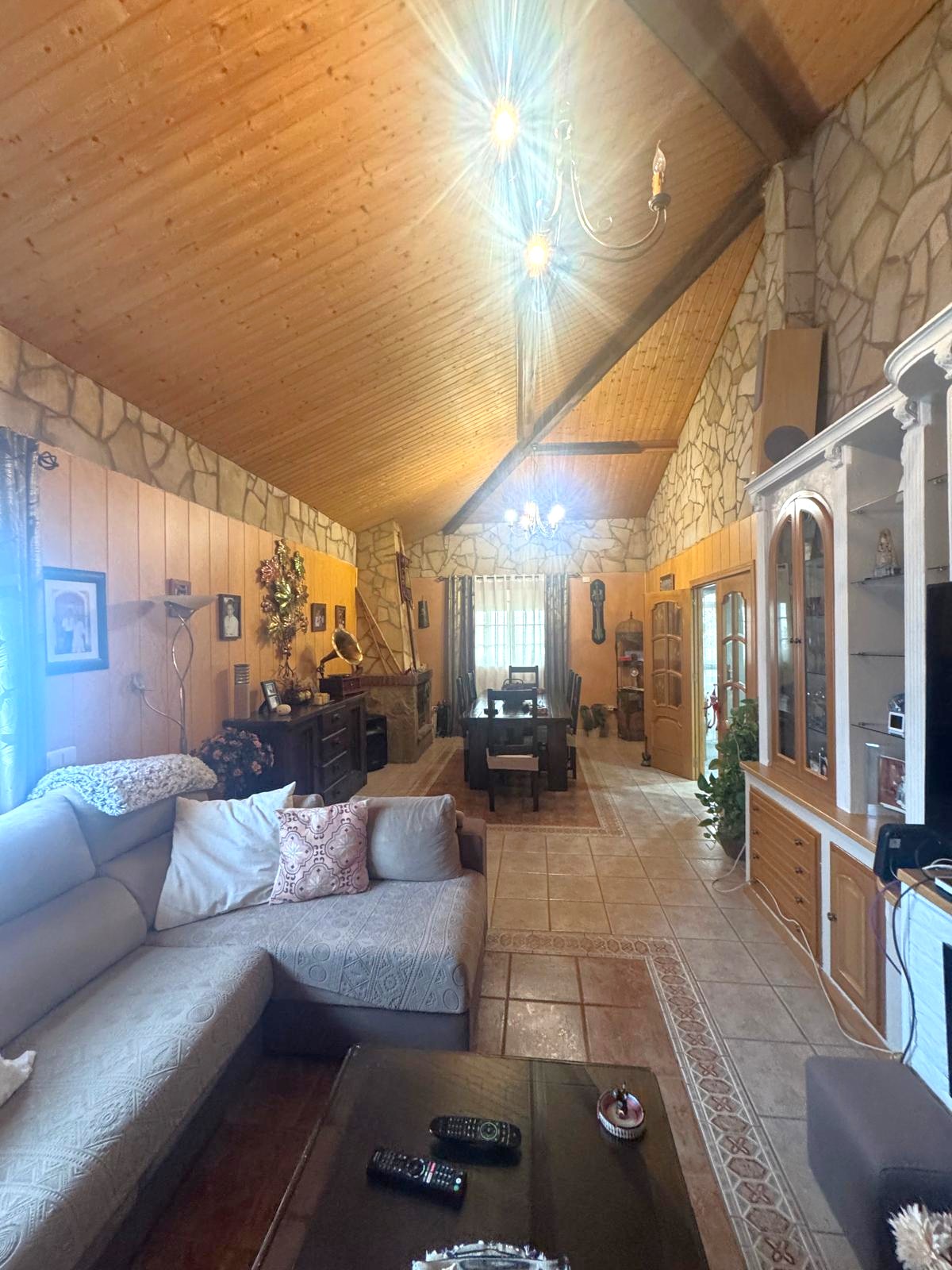 Se vende chalet en Torrejón del Rey